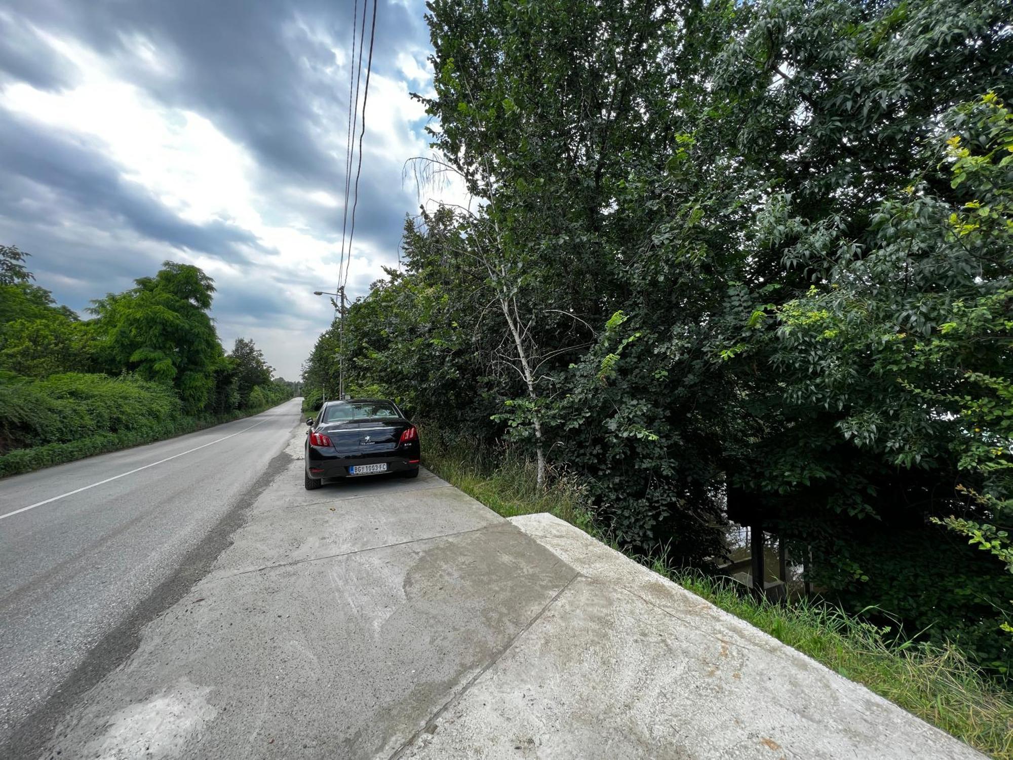 Villa Kuca I Splav Na Reci Savi Belgrado Exterior foto